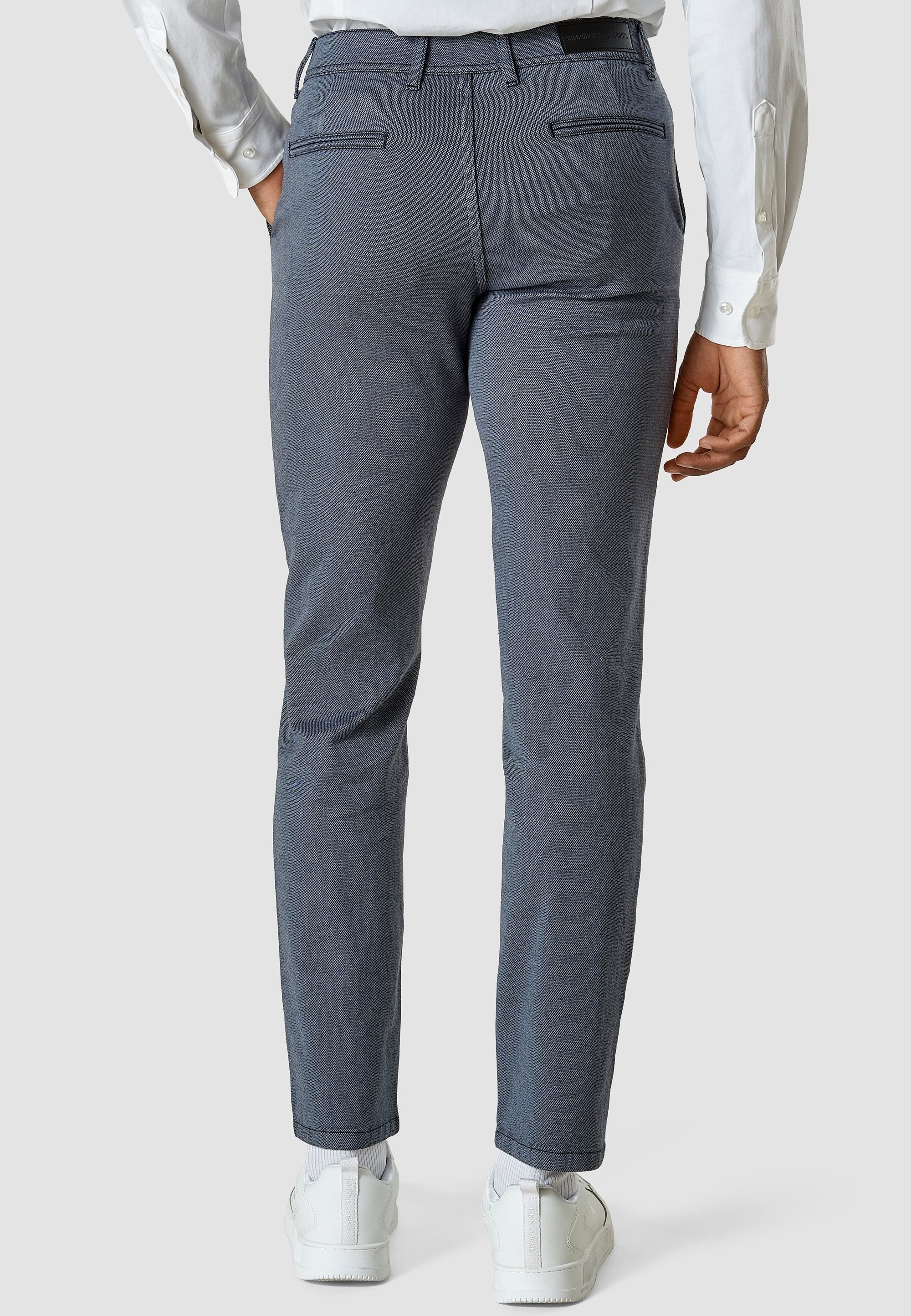 EEN NIEUWE TOEKOMST VORMGEVEN Chino's - blauw