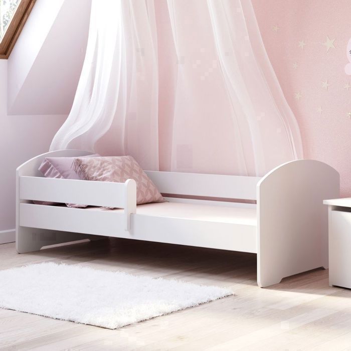 Cama infantil LUK de 70x140 cm + BASE DE CAMA + COLCHÓN con BARANDILLA DE SEGURIDAD