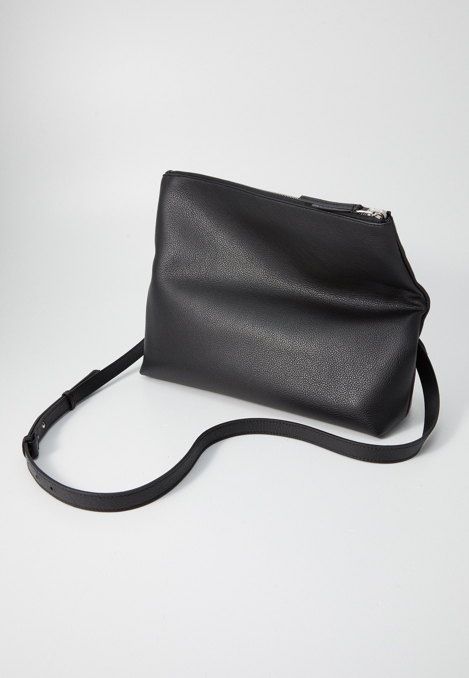 Dsquared2 Torba na ramię - czarna