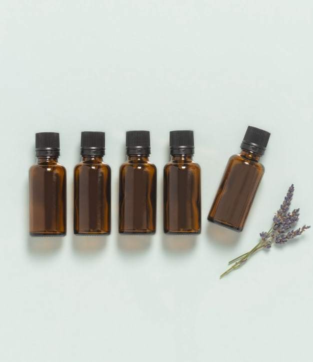 30 ml amberkleurige glazen DIN18-flesjes met druppeldop (verpakking van 5)