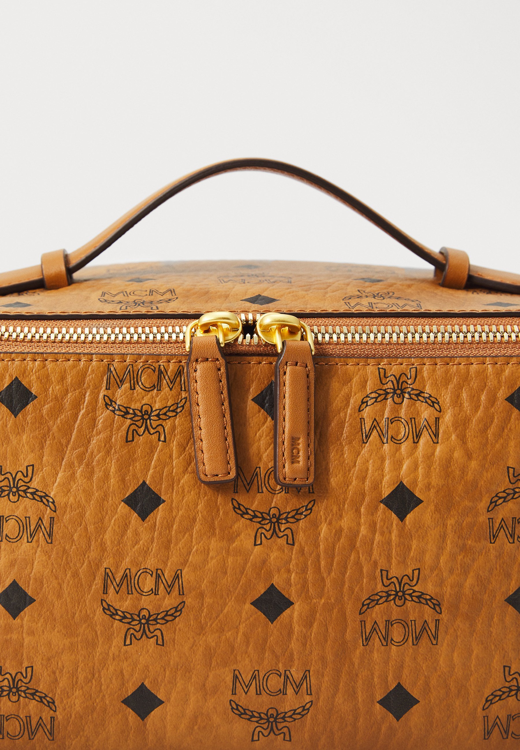 MCM Voyage