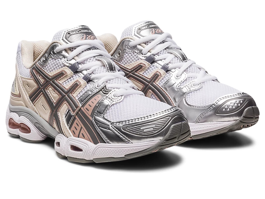 GEL-NIMBUS 9 - White/Oatmeal