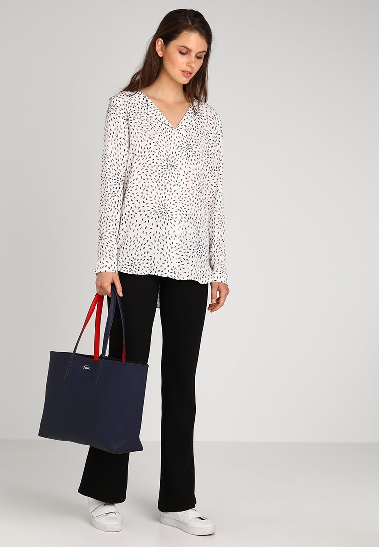 Lacoste SET - Tas van stof - peacoat salsa