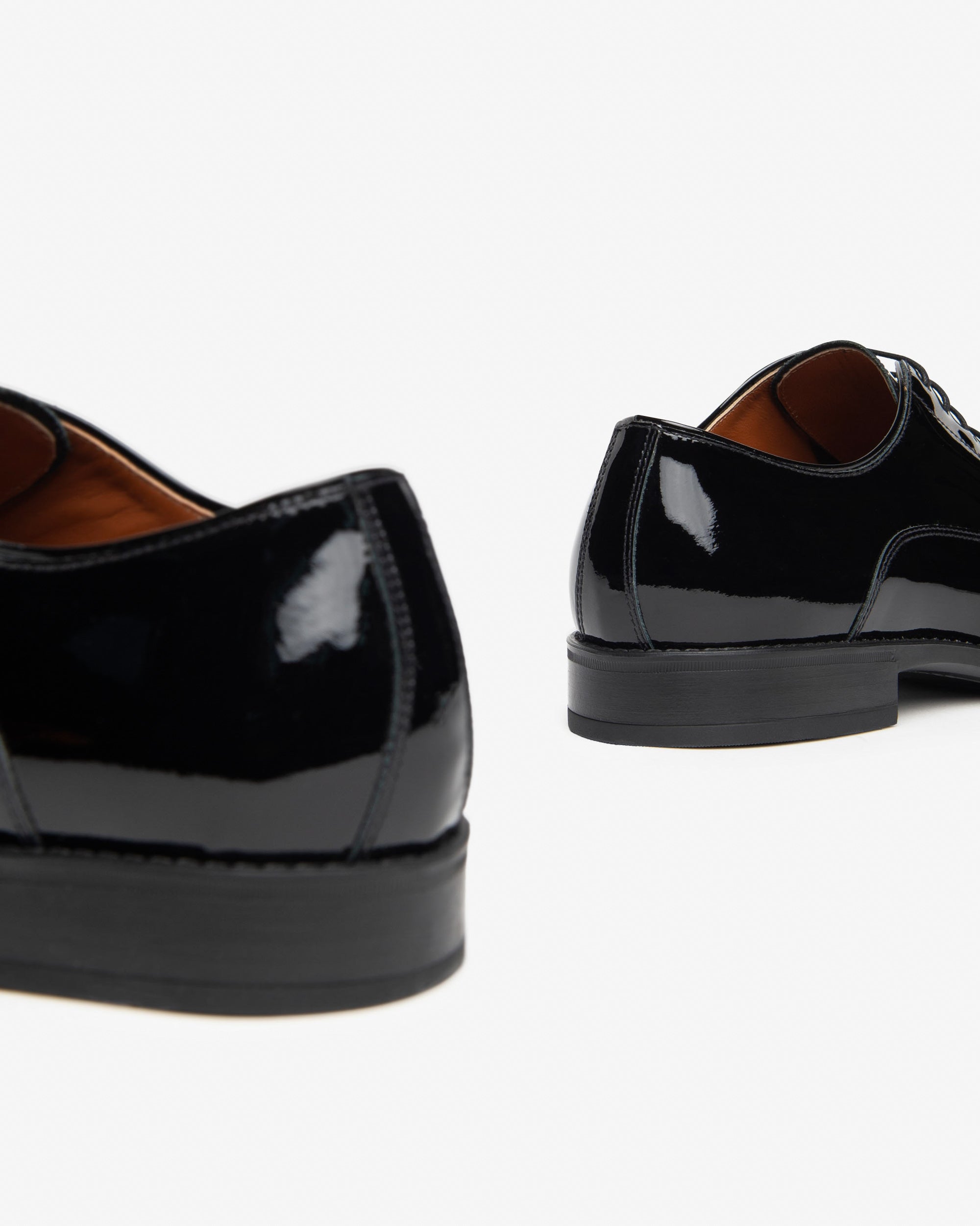Chaussures à lacets en cuir verni pour hommes