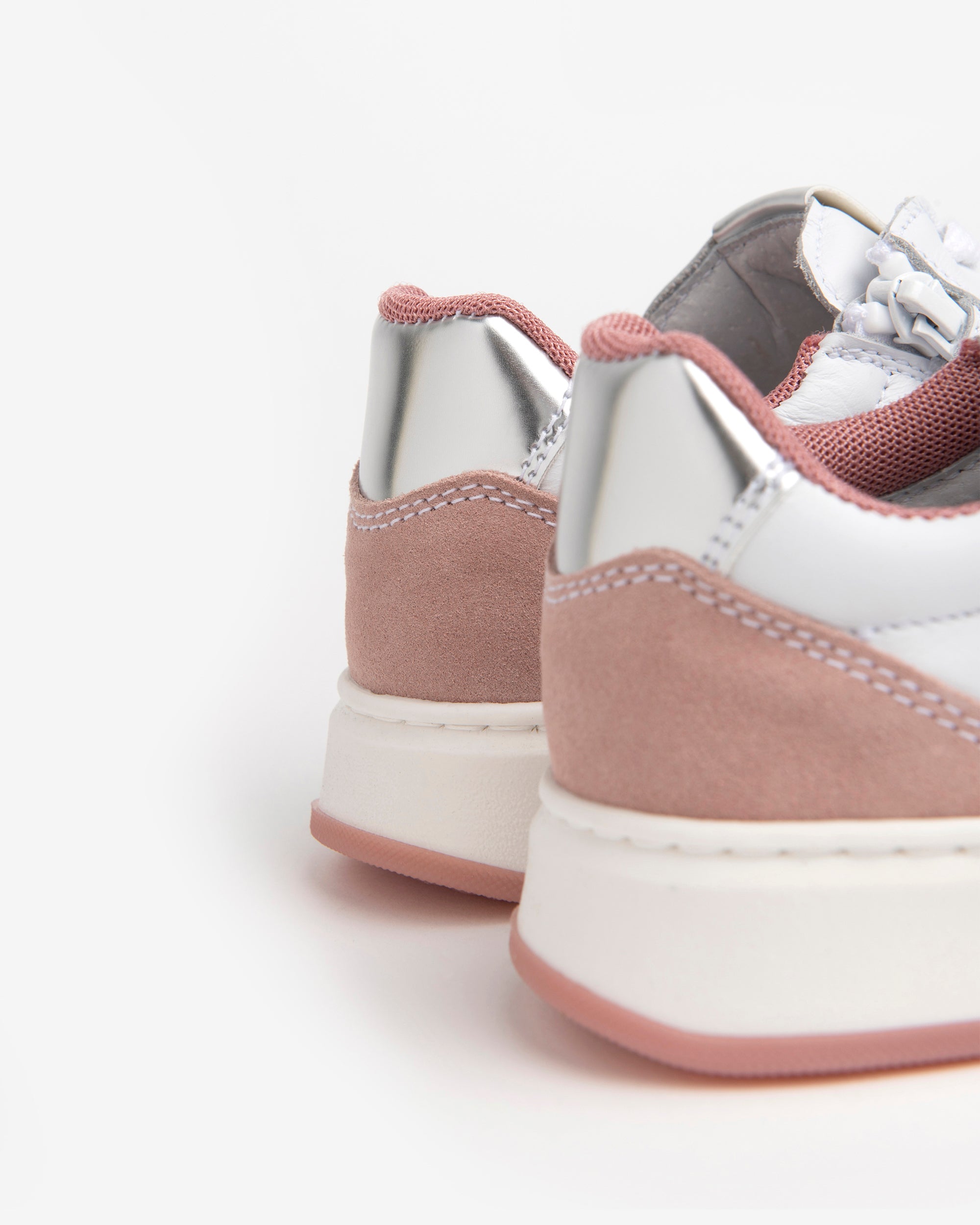  Sneaker für Teenager-Mädchen aus Leder und Funktionsmaterial