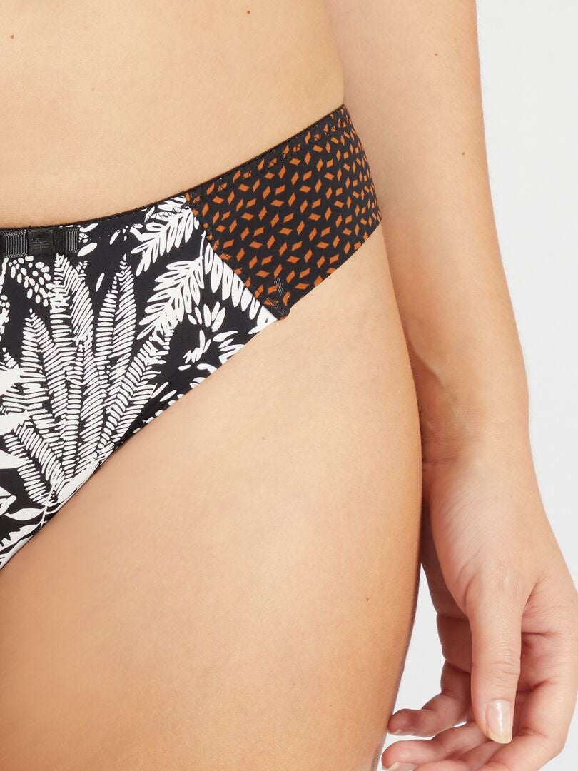 Calcinha de microfibra com estampa 'Envie de lingerie' - PRETA