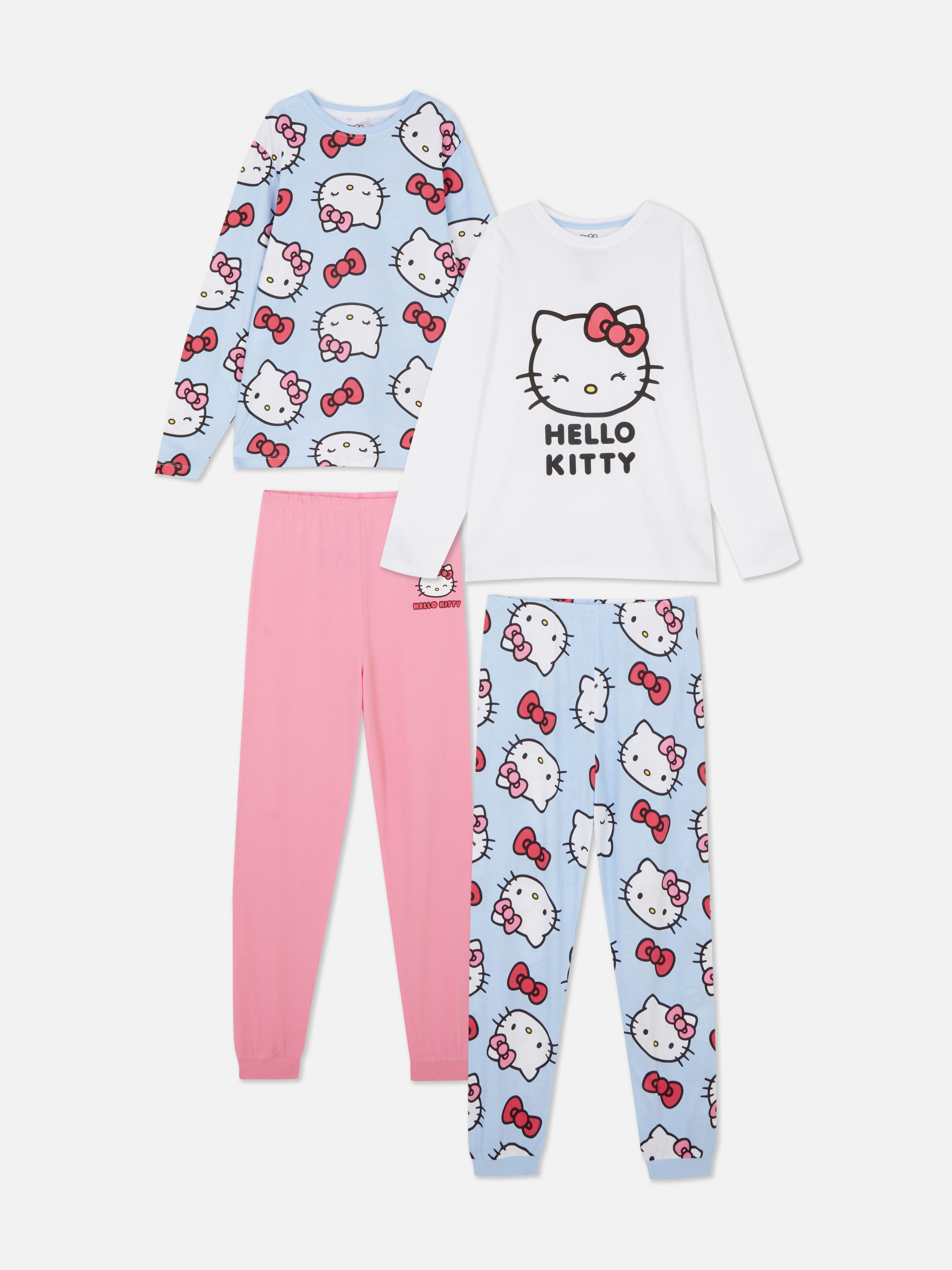 Pijamale cu imprimeu Hello Kitty, set de 2. Un pachet multiplu de pijamale lungi cu imprimeu Hello Kitty.