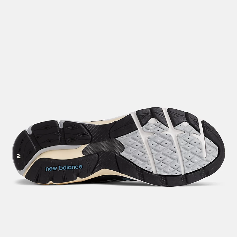 Herrenschuhe 990v3, hergestellt in den USA – NB Navy mit Spring Tide Effekt