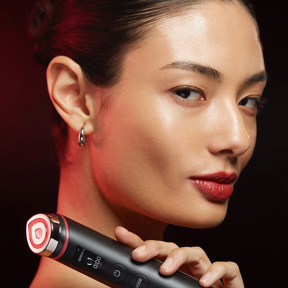 Uređaj za ljepotu Age-R Booster Pro