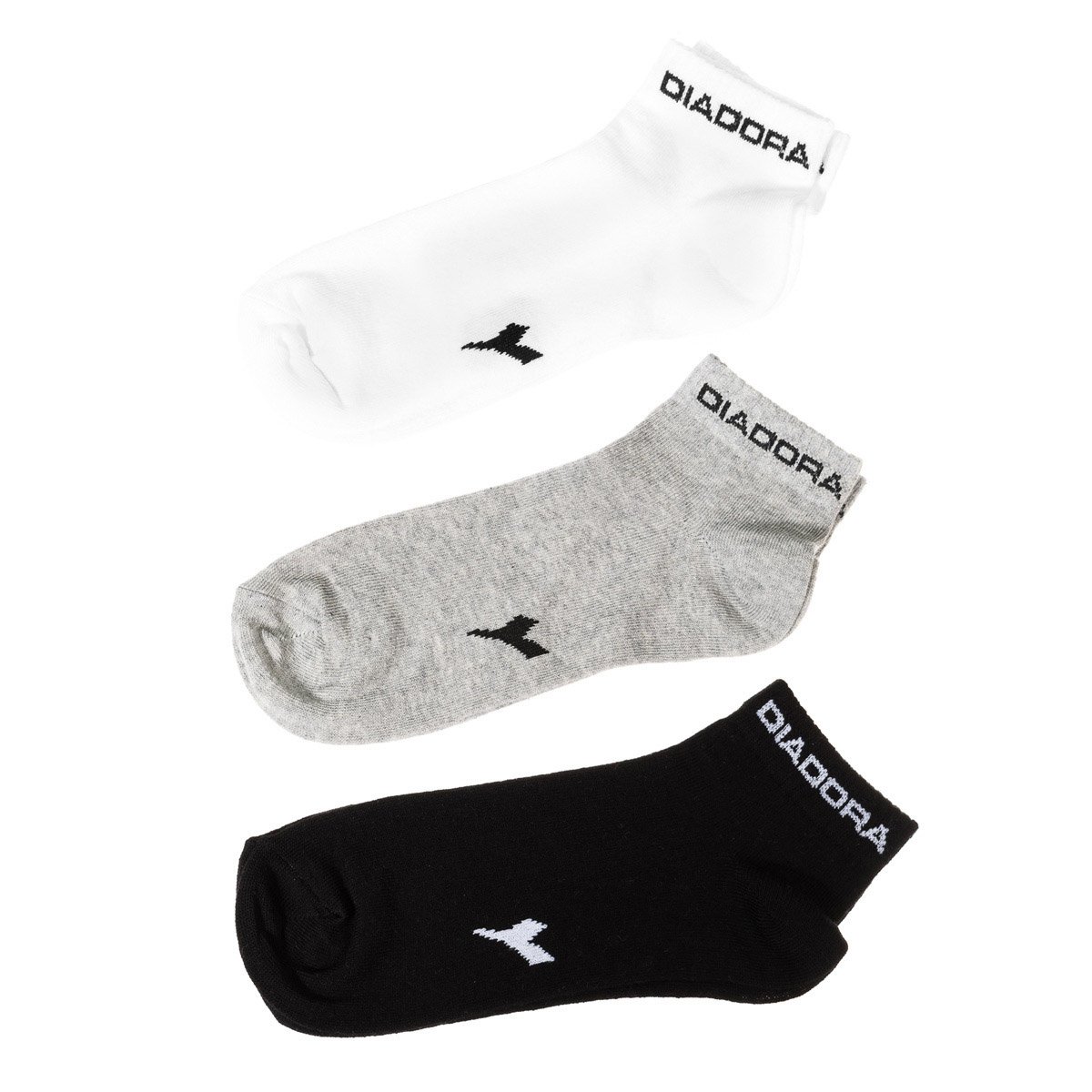 Balenie 3 športových ponožiek do členku D9300