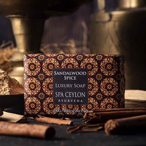 SPA CEYLON Luksussåpe med sandeltrekrydder - 250 g