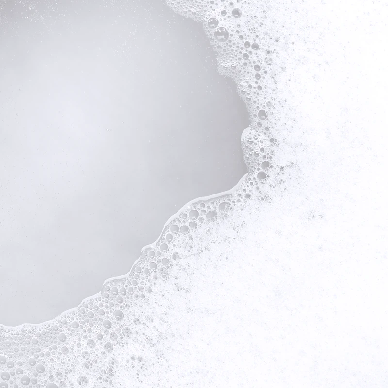 Espuma de limpeza profunda Pyunkang Yul Deep Cleansing com pH baixo para peles sensíveis e secas.