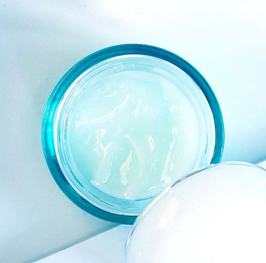 Očný krém Aquasource Total Eye Revitalizer Luxusný očný krém