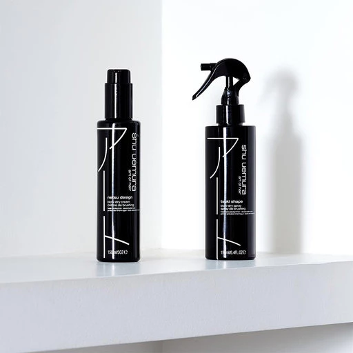 Tsuki Shape Fújóspray 200 ml - Shu Uemura