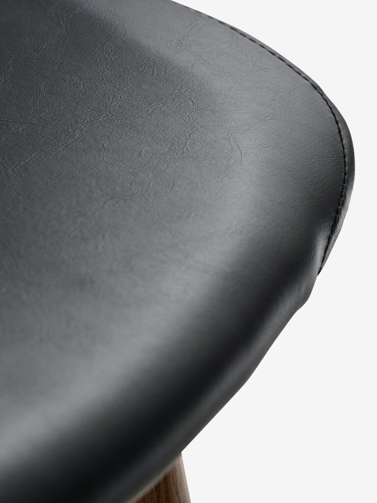 JONSTRUP JONSTRUP Jedilni stol Črna imitacija usnja/hrast