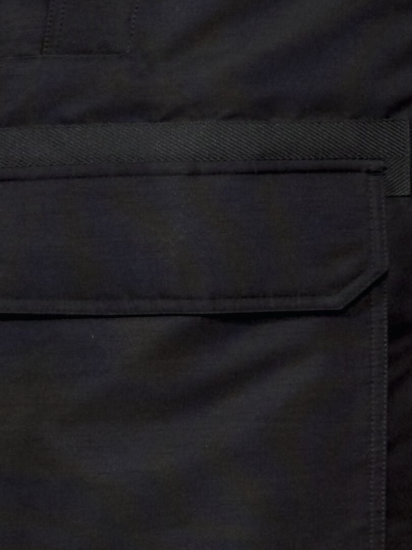 Parka com capuz - Preta