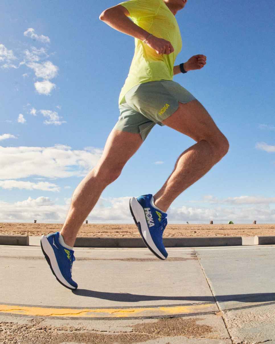 HOKA Glide 5-Zoll-Short mit leichtem Laufprint