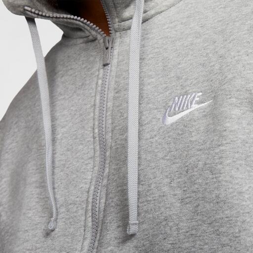  Club Nike
