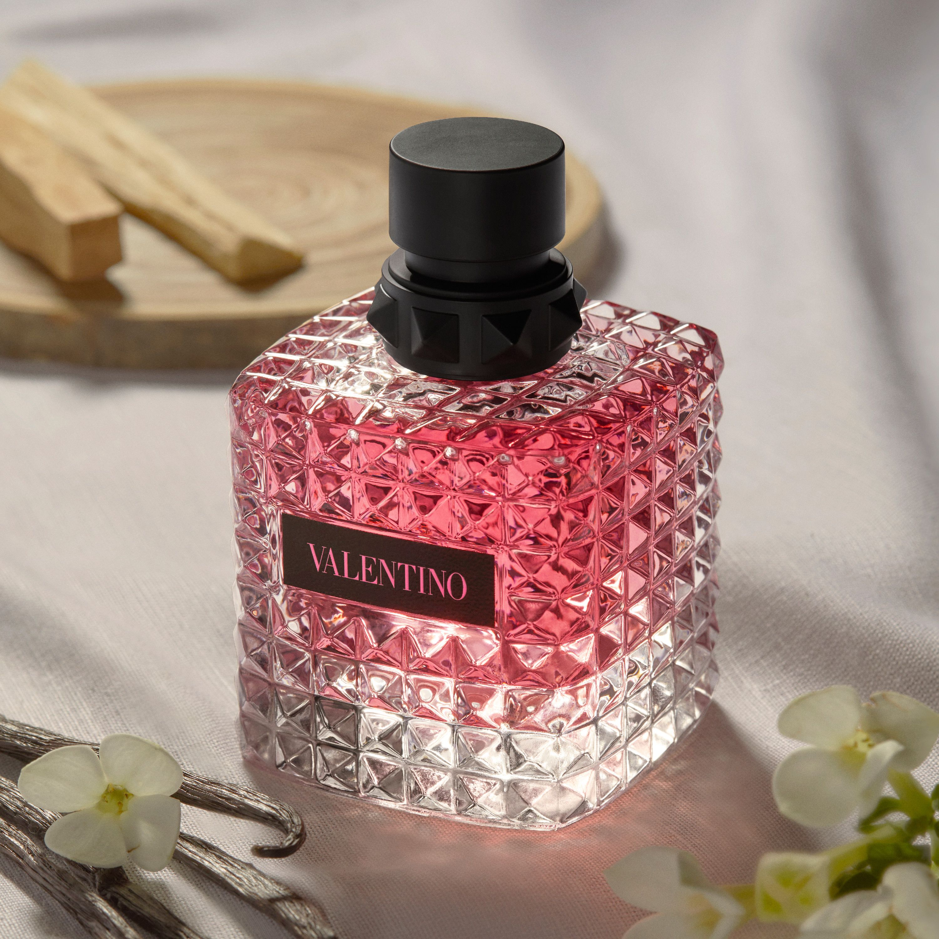 Donna Born in Roma Eau de Parfum Ženski parfem Ženski parfemi