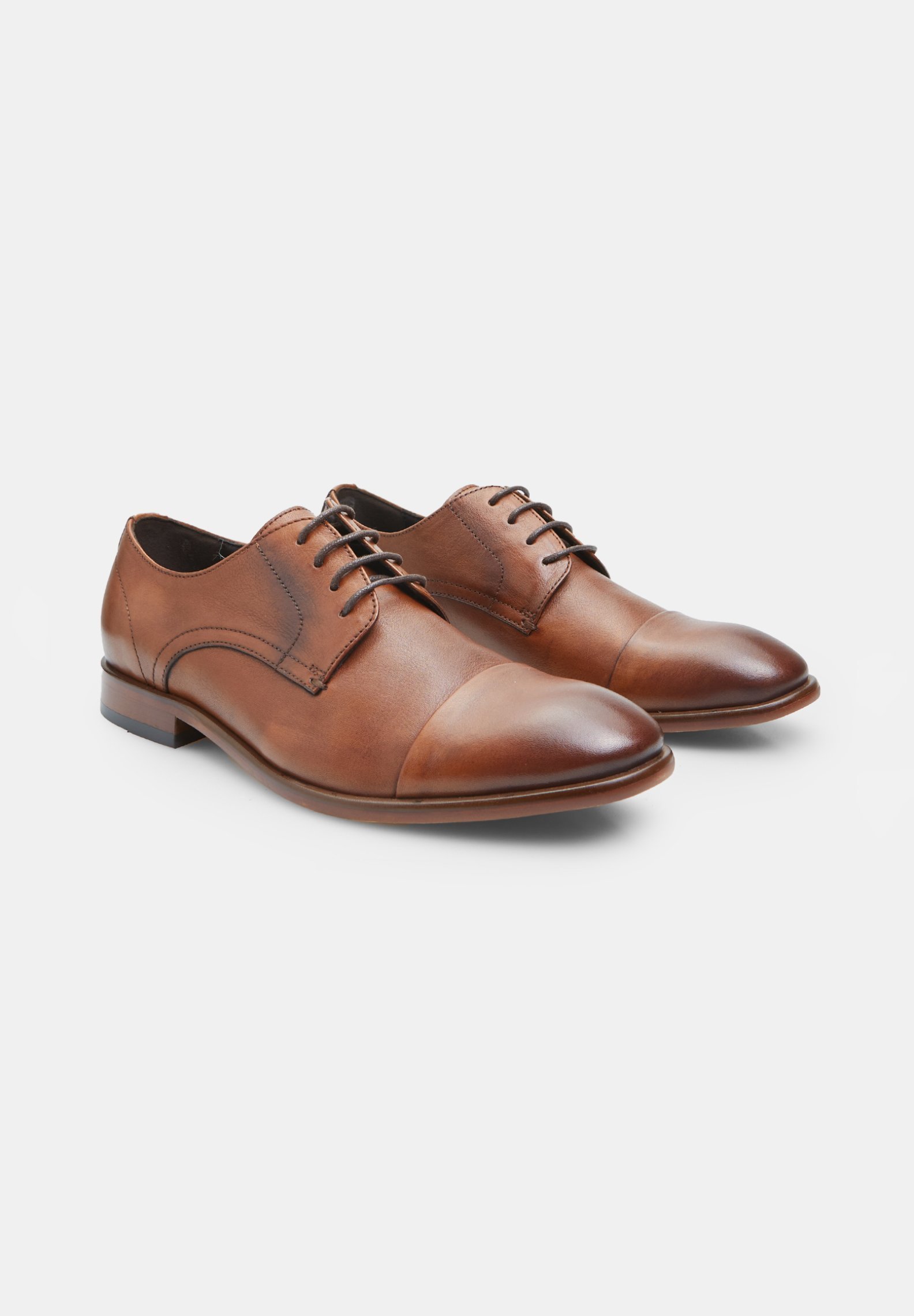 Bata veterschoenen - beige