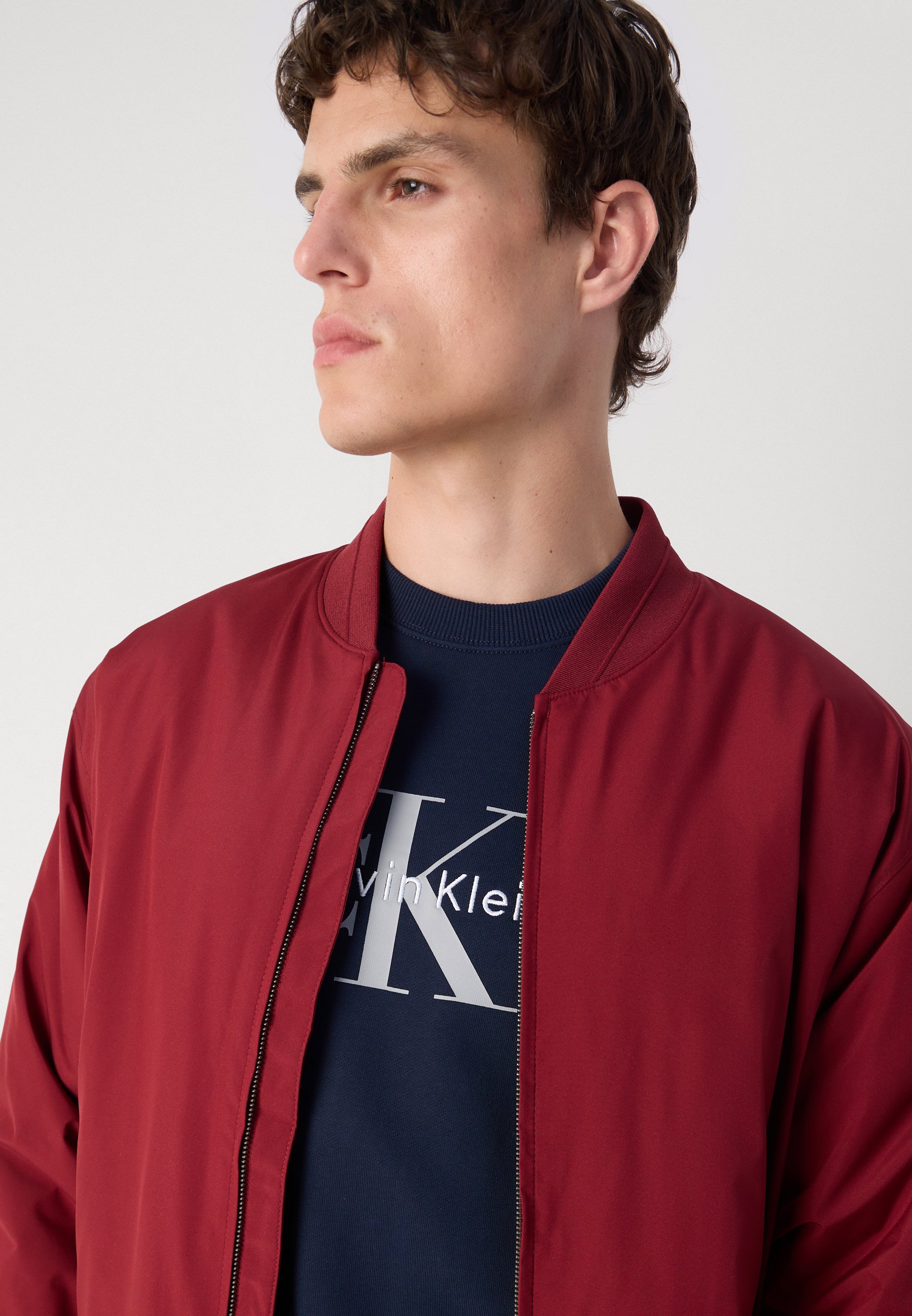 Calvin Klein SPORTSWEAR HERO - Bomber bunda - black