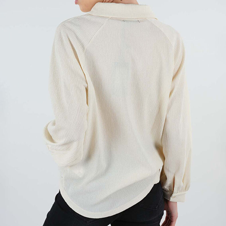 Beige bluse for kvinner