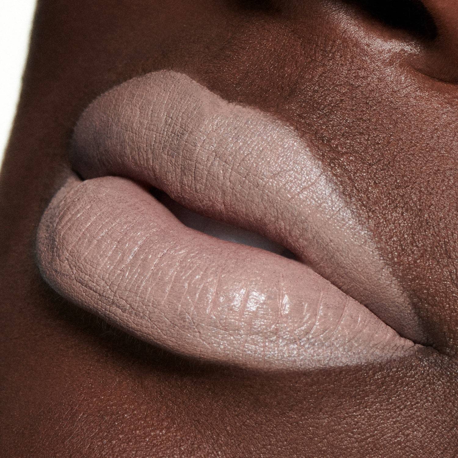 MAC lūpu krāsa Intimate Nudes MACximal Silky Matte - 3,5 g