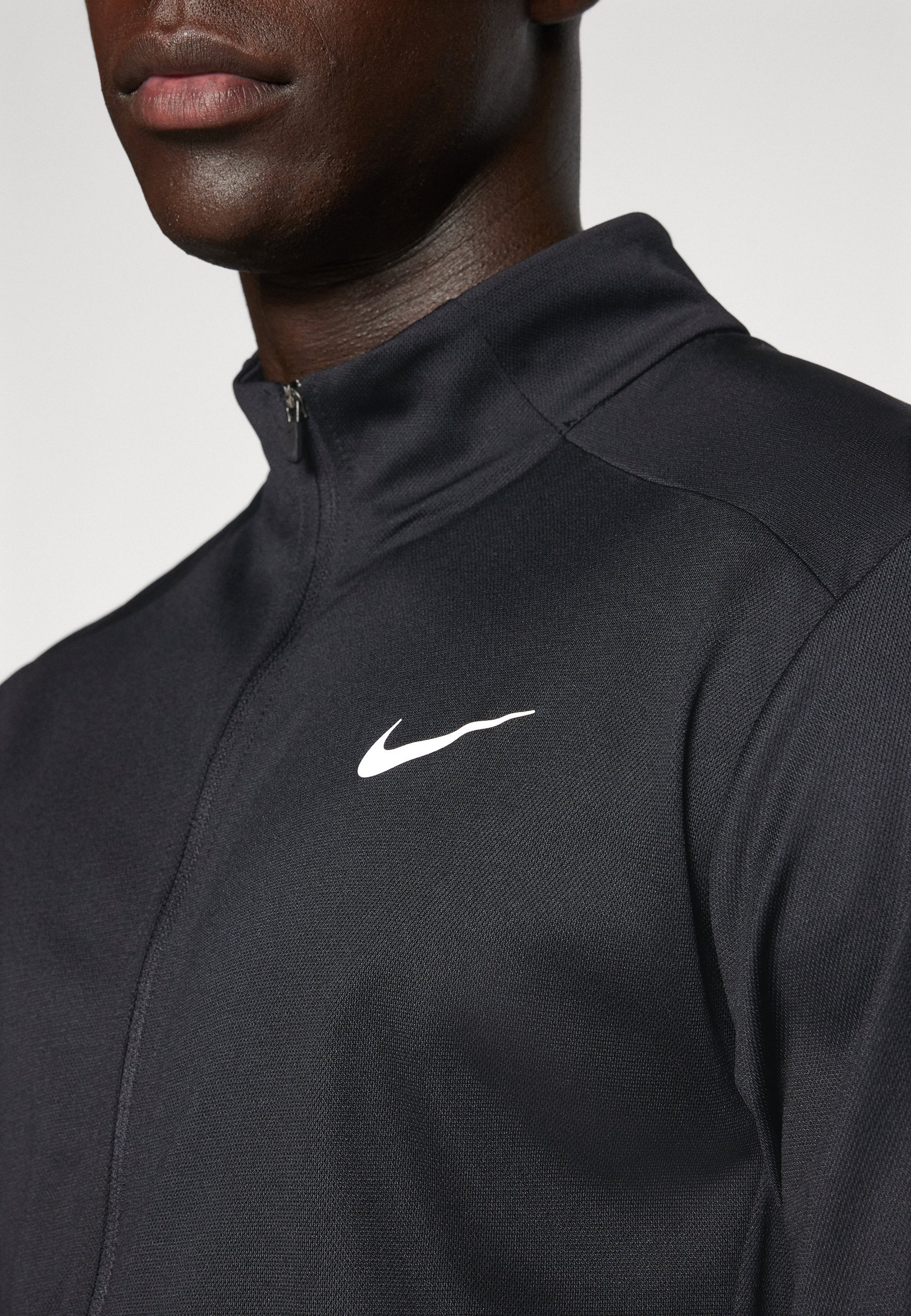 Giacca da allenamento Nike Performance TOTALITY JACKET - nera/bianca