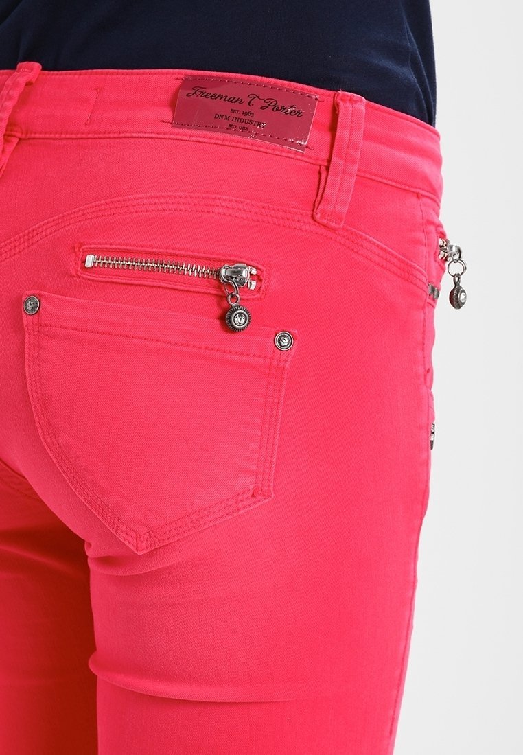 Džíny Freeman T. Porter Skinny Fit - růžové