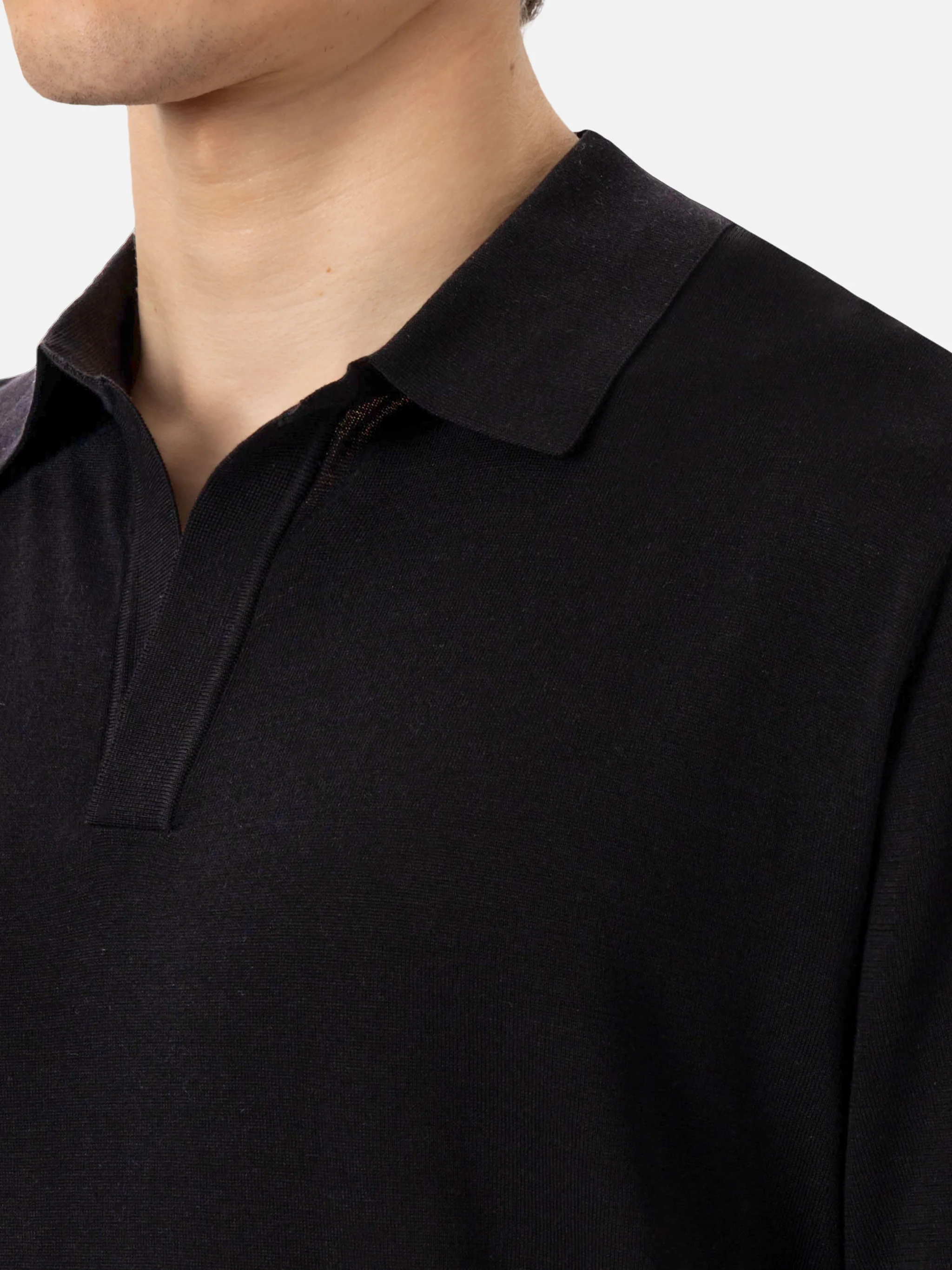 Sloan poloshirt in zwart gebreid zijde en katoen