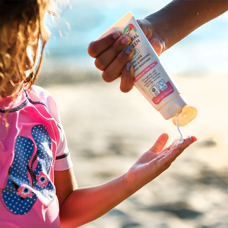 Suntribe Kids Minerale Zonnebrandcrème, een minerale beschermende gezichts- en lichaamscrème voor kinderen.