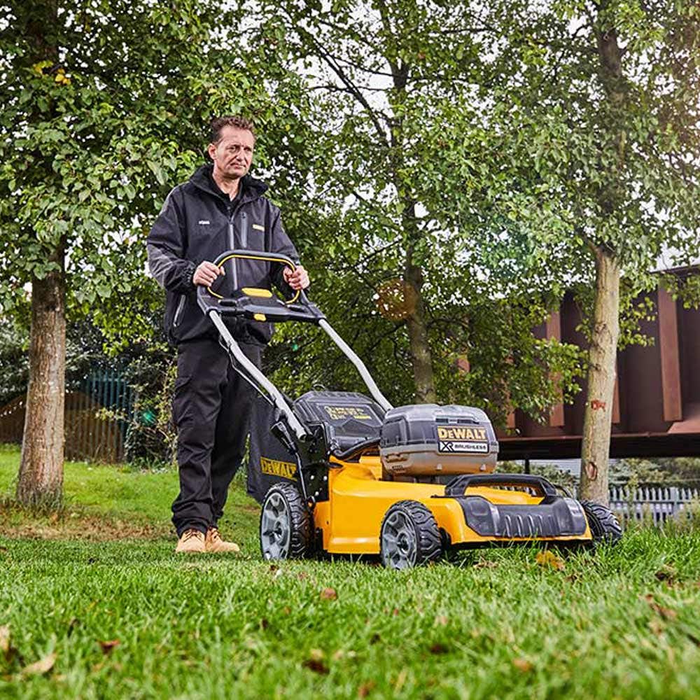 DEWALT 36V (18X2) XR Brushless 510mm Rasenmähergehäuse DCMW564N-XE