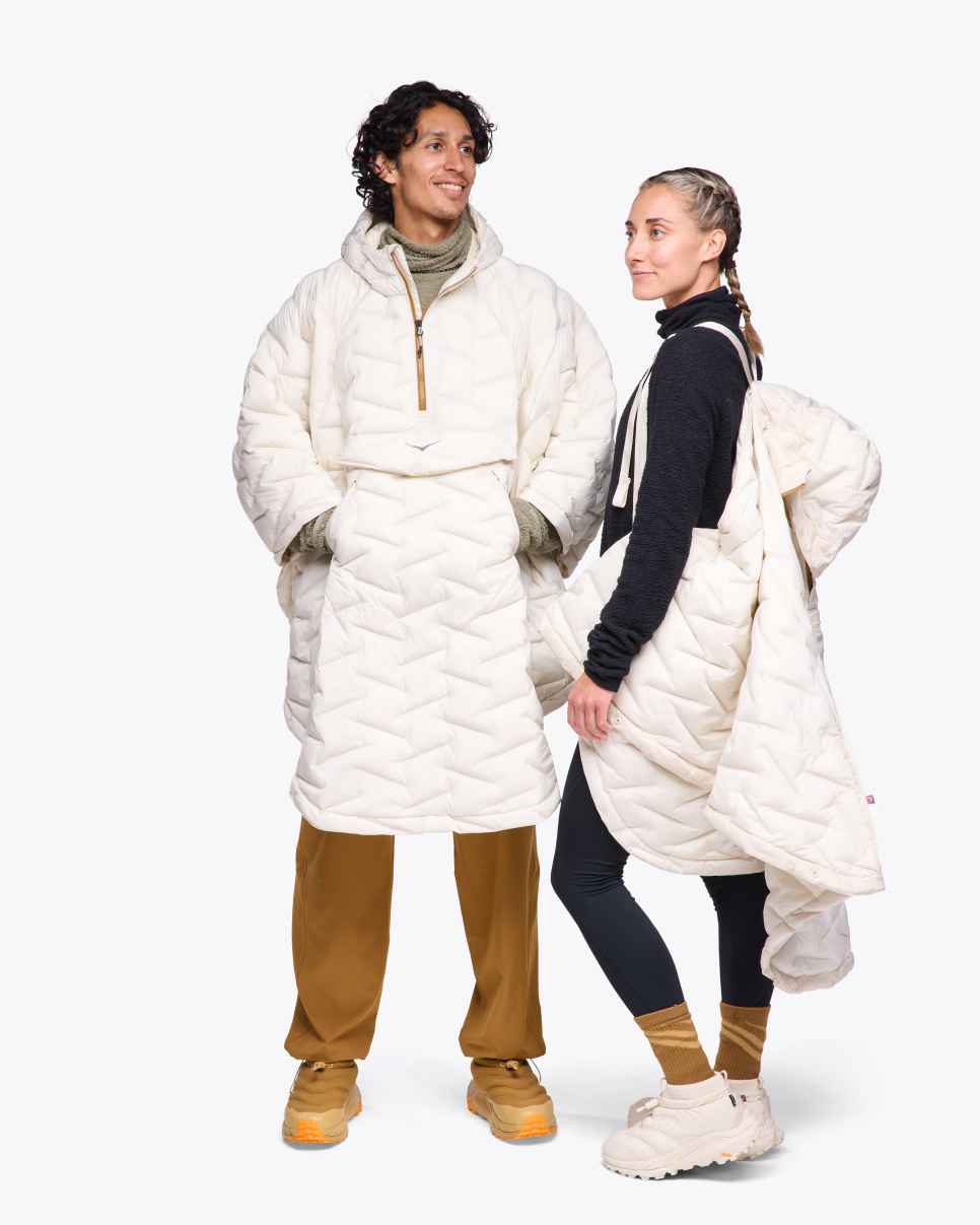 HOKA SkyFill Outdoor Poncho Havermelk