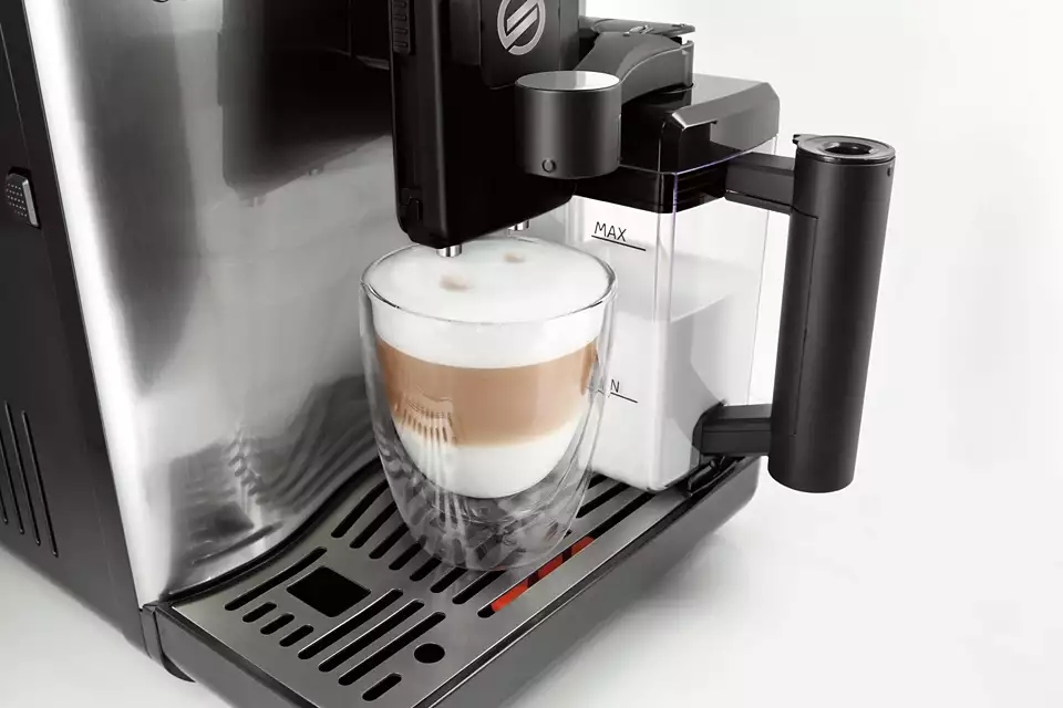 SUPERAUTOMATICKÝ ESPRESSO KÁVOVÁR
