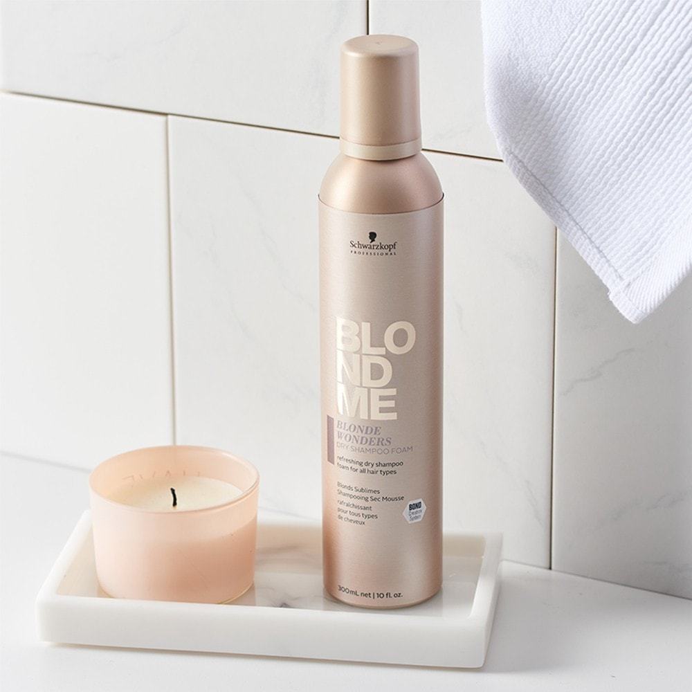 Schwarzkopf profesionalni suhi šampon BLONDEME Blonde Wonders suhi šampon - 300 ml
