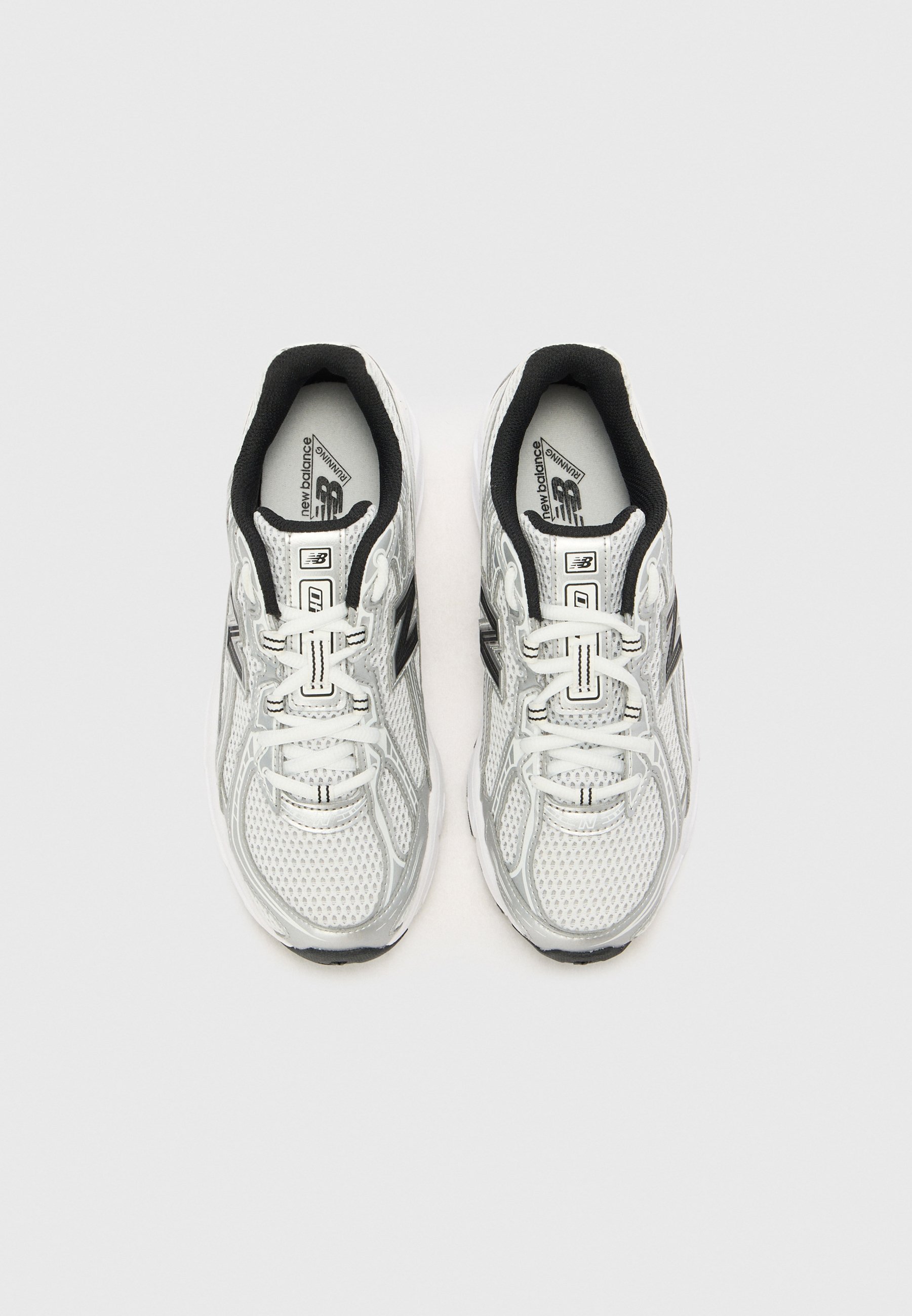 New Balance 740 - Scarpe da ginnastica - color argento