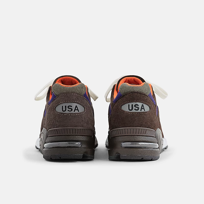 Herren-Sneaker, hergestellt in den USA, Modell 990v2 – Braun mit Grau