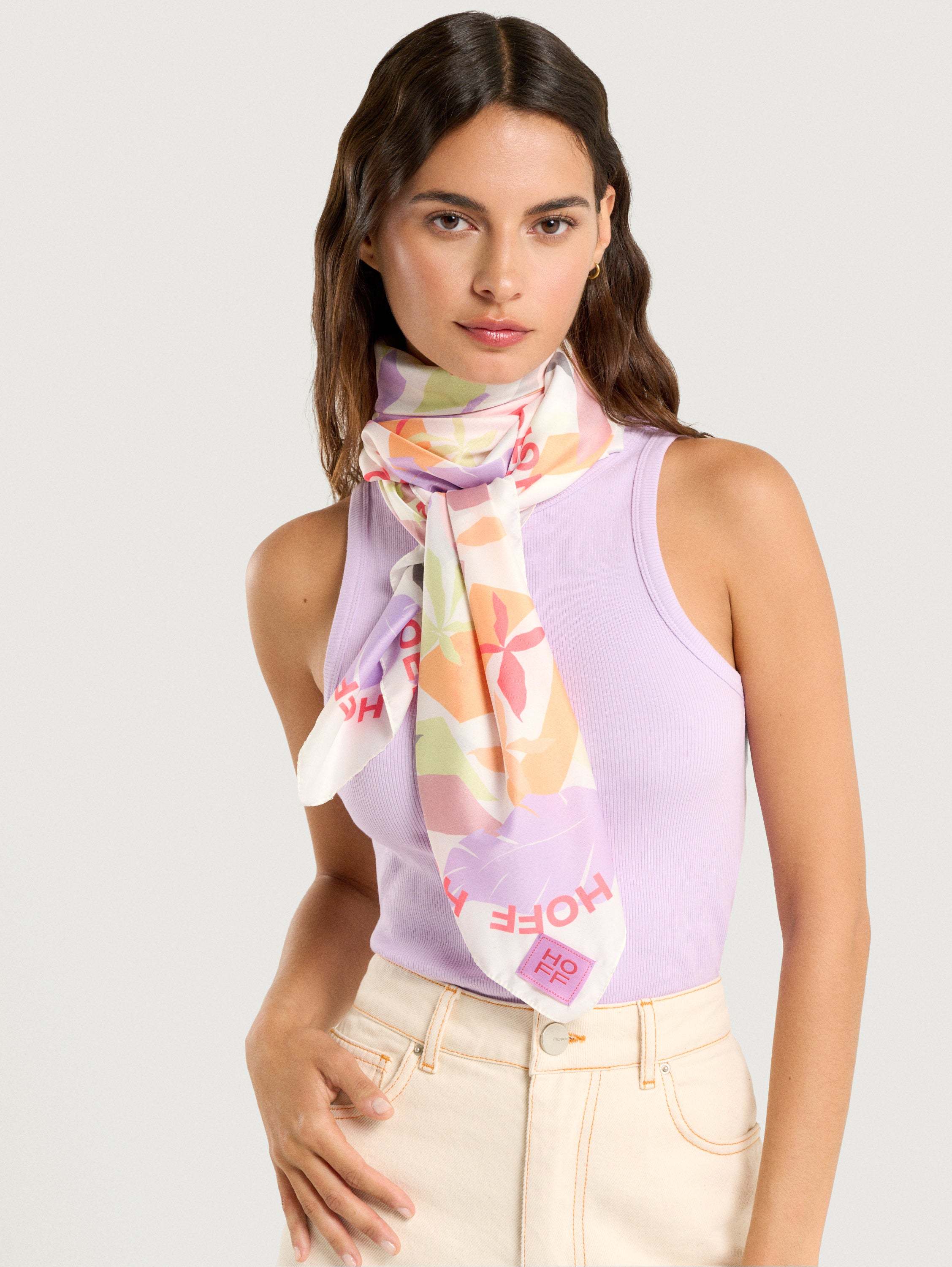 PAÑUELO ESTAMPADO LEAF LILAC