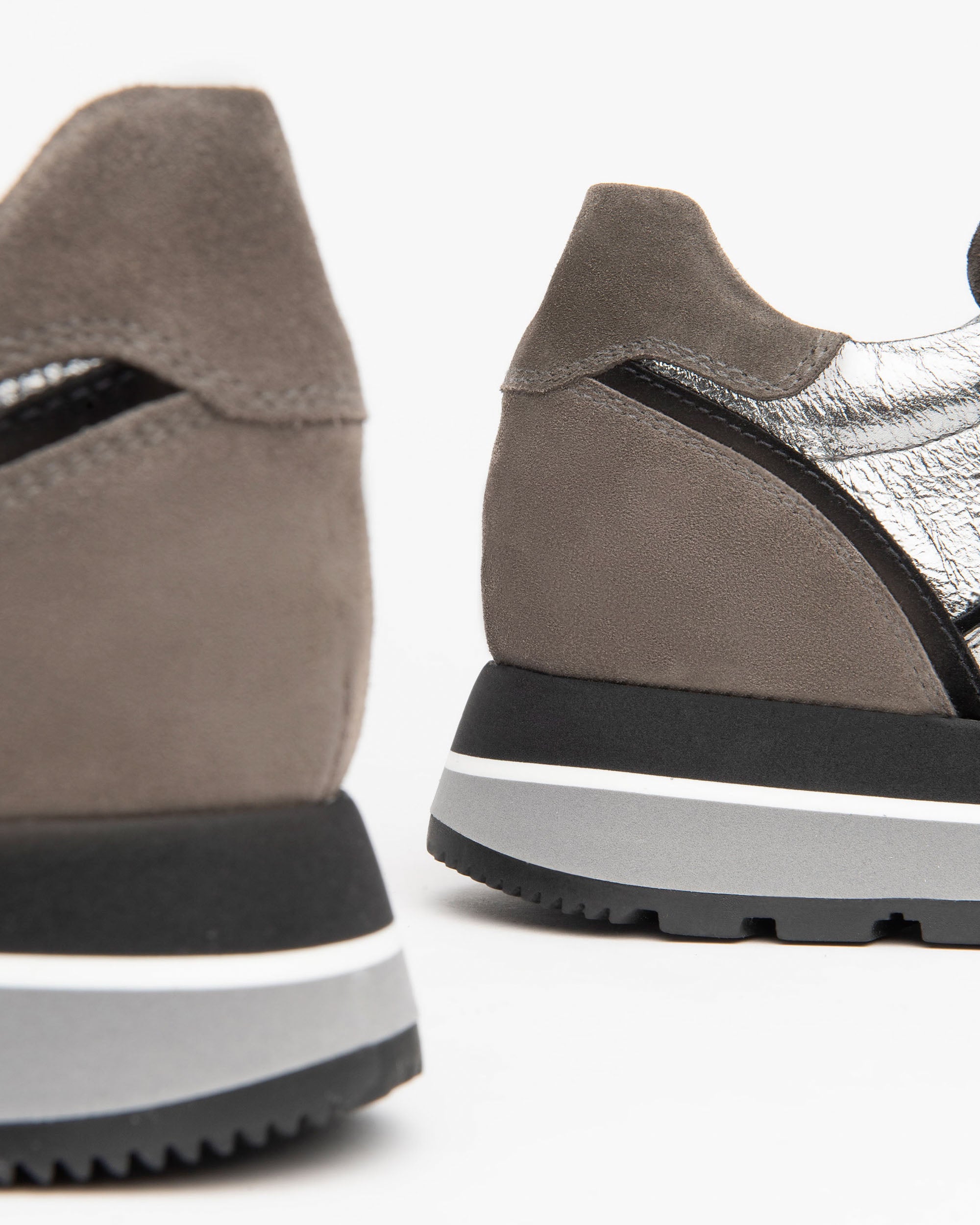  Baskets en cuir et daim pour femmes