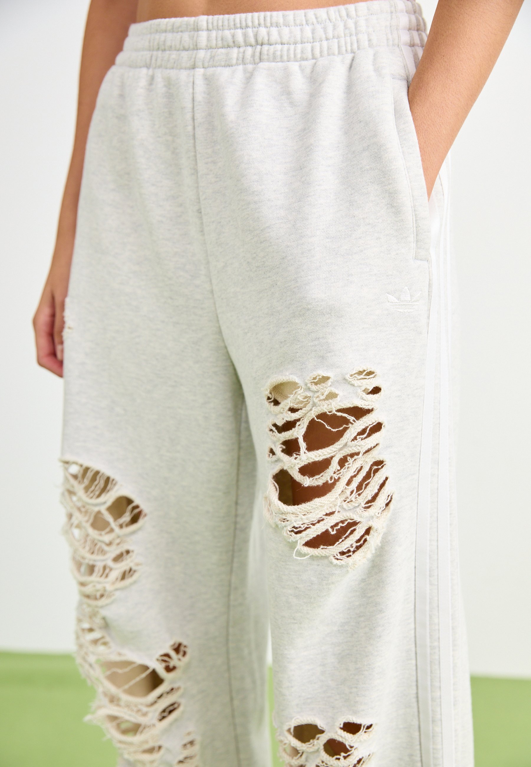 Pantalon de survêtement adidas Originals - Gris clair chiné