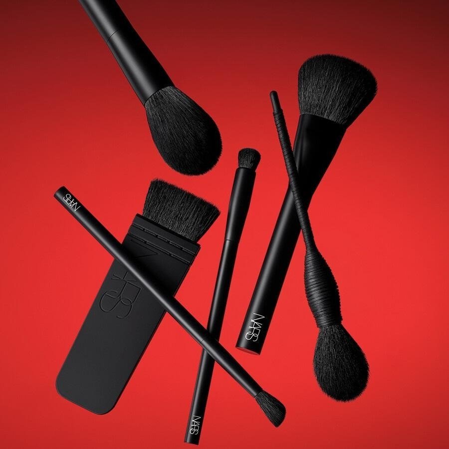 Štetec na púder NARS Mie Kabuki - 1 kus