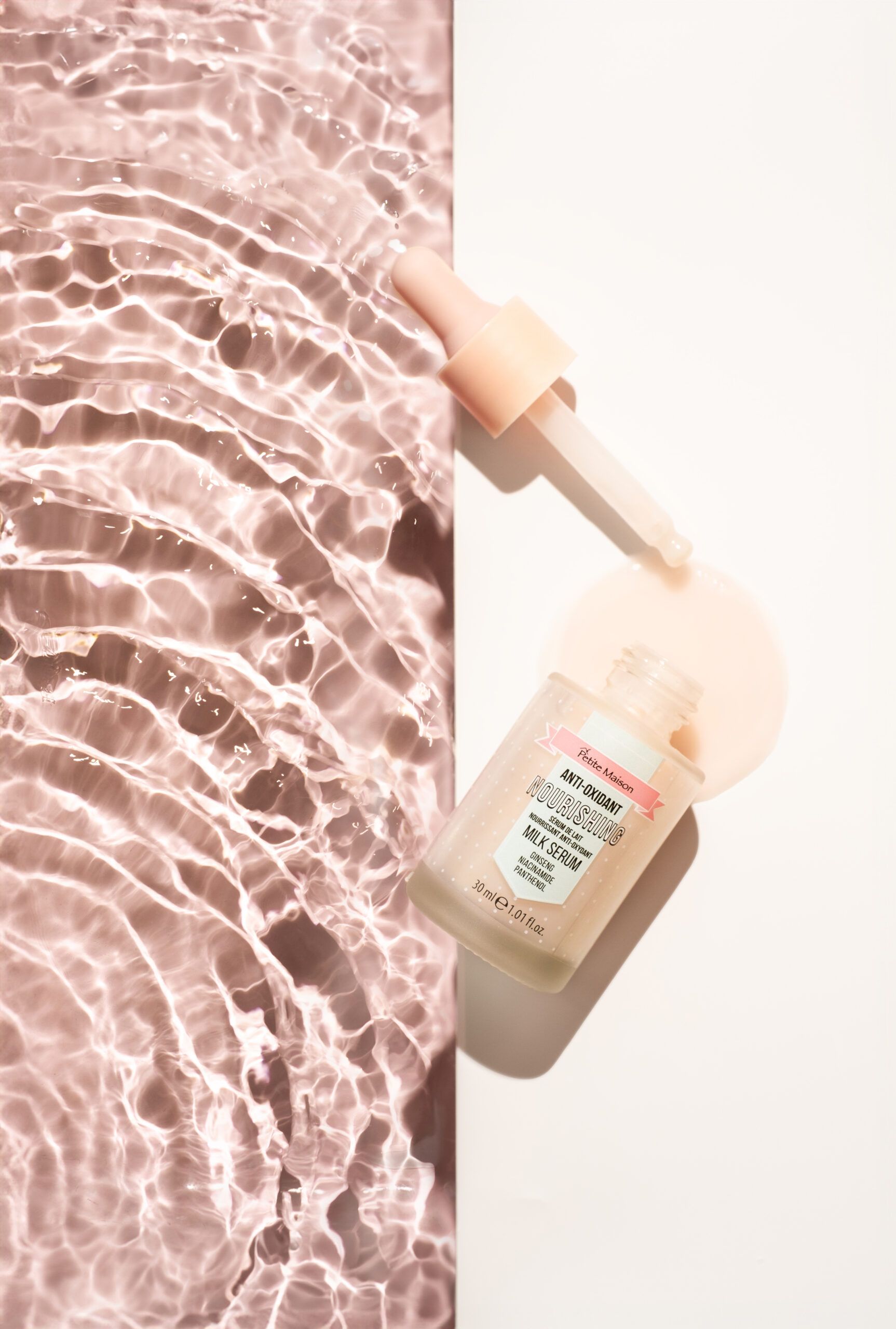 Sérum na tvár Nutritivo Anti-Oxidant Výživné mliečne sérum Séra