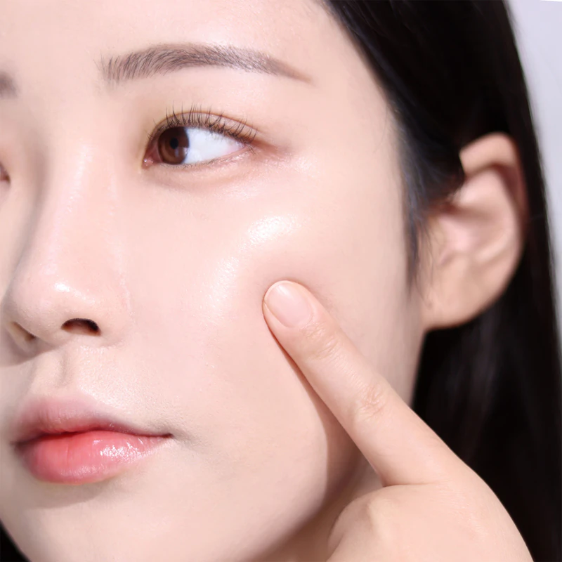 hydratačný podkladový make-up espoir Pro Tailor Foundation Be Glow s rozjasňujúcim efektom