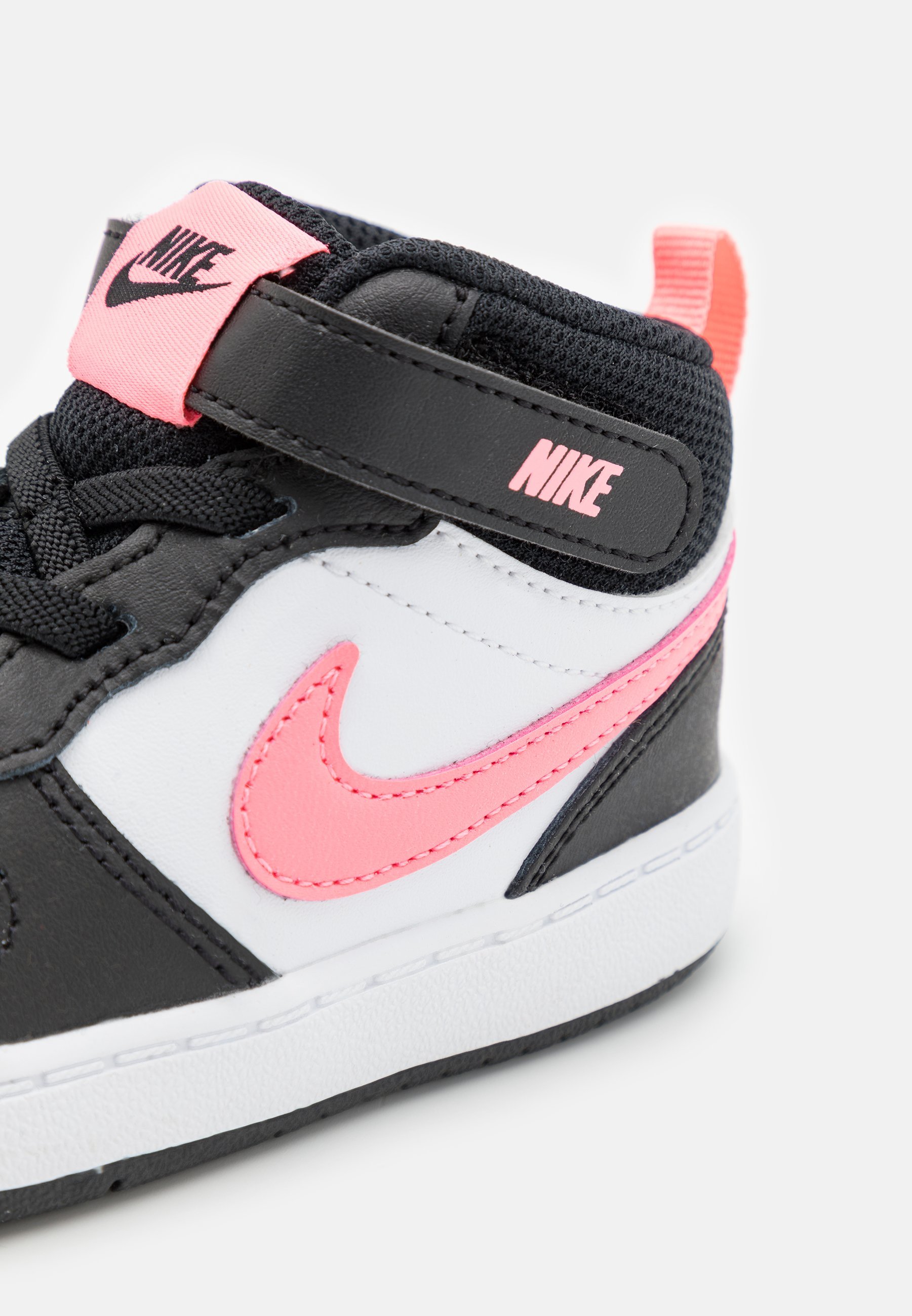 Nike Sportswear COURT BOROUGH MID 2 - Hoge sneakers - zwart/sunset pulse/wit