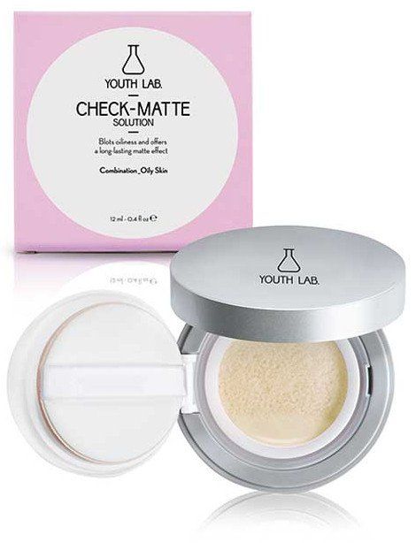 Matirajoči pudri Check Matte Compact Case Kompaktni in pudri v prahu