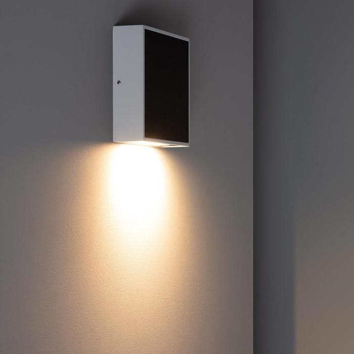 Applique da esterno a LED Roma da 6W in alluminio nero, luce bianca calda 3000K