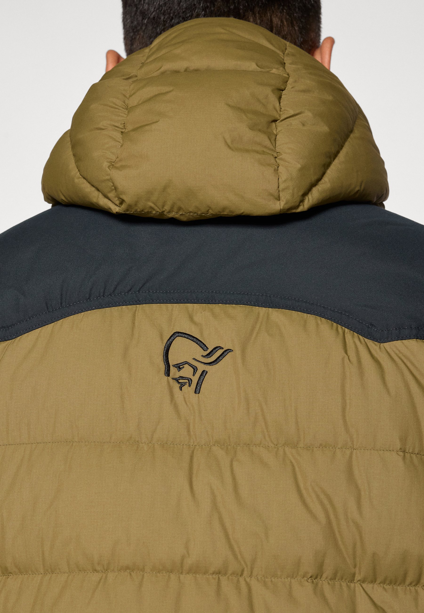 Norrøna TAMOK JACKET - Daunenjacke - dunkeloliv