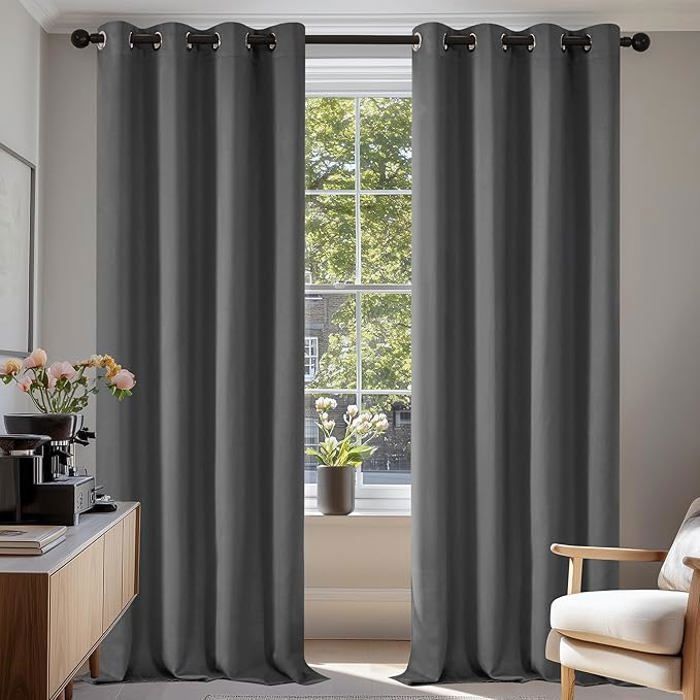 Deconovo Set van 2 thermisch geïsoleerde verduisteringsgordijnen voor woonkamer en slaapkamer, 140x180 cm, lichtgrijs
