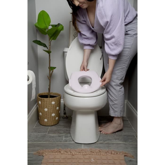 INGENUITY minitoilet voor meisjes met ingebouwde toiletbrilverkleiner en muzikale spoelfunctie.