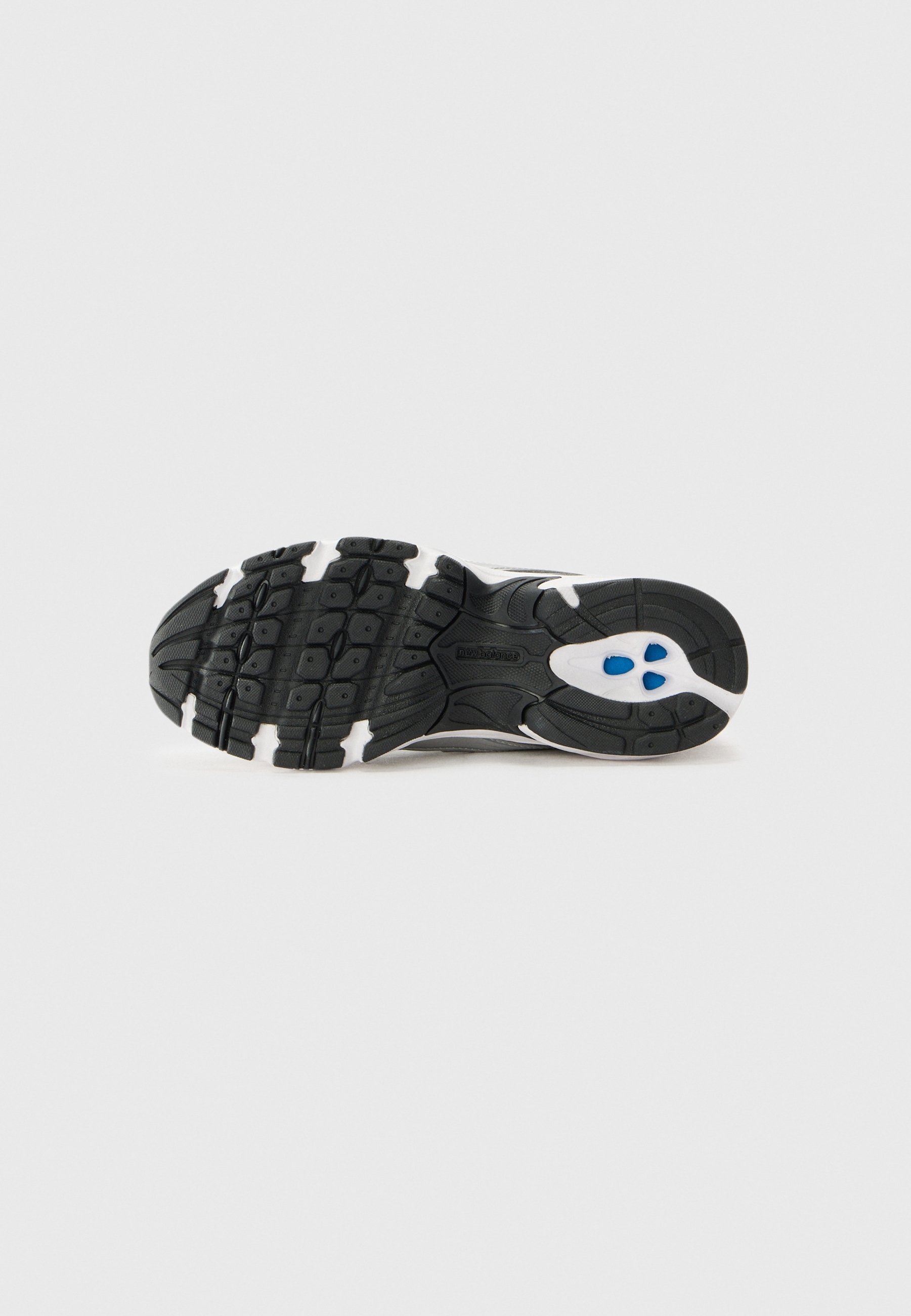 New Balance 740 - Tenisky - black